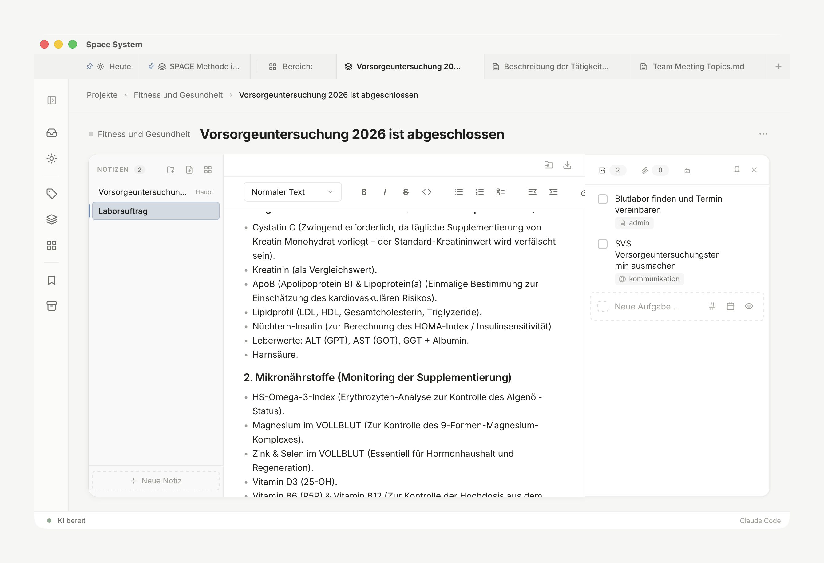 Ein Projekt in Space System als Bento: Aufgaben, Notizen und angehängte Dateien nebeneinander.